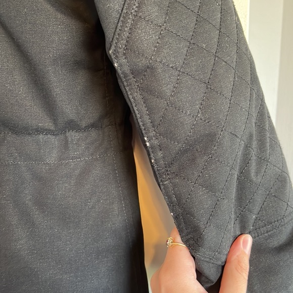 Aritzia Community Parka - Size Medium - Picture 8 of 10